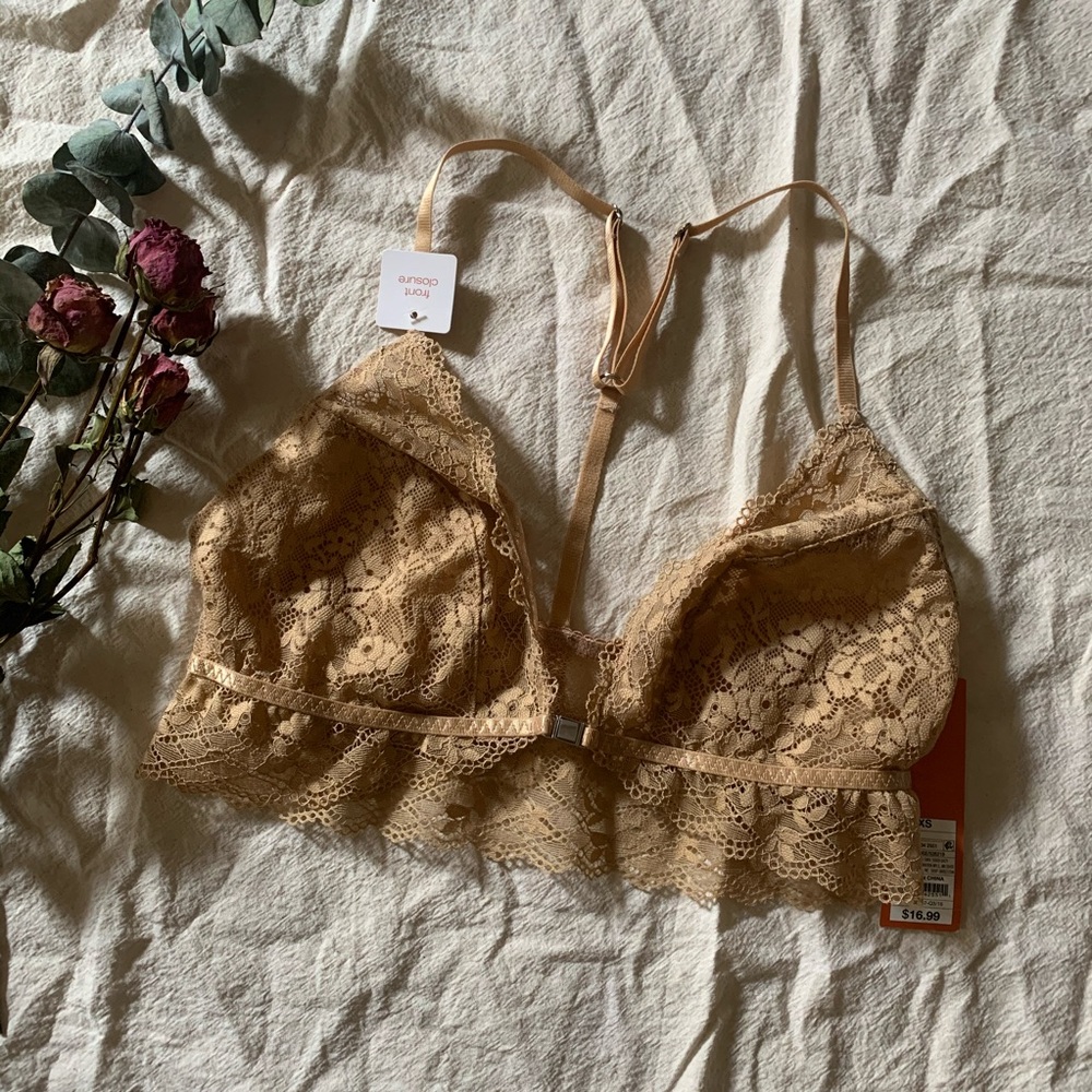 Tan lace racerback bralette NWT.